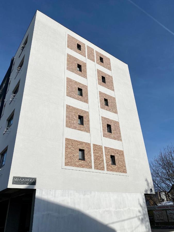 Mega Rossa Residence Bukarest Kültér fotó